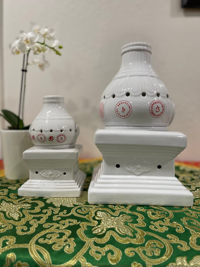 Lò đốt cúng khói (Sang) truyền thống của Tây Tạng