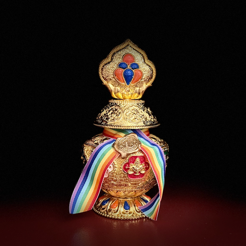 21 Taras and Marichi- Drolmi Kazug Wealth Vase