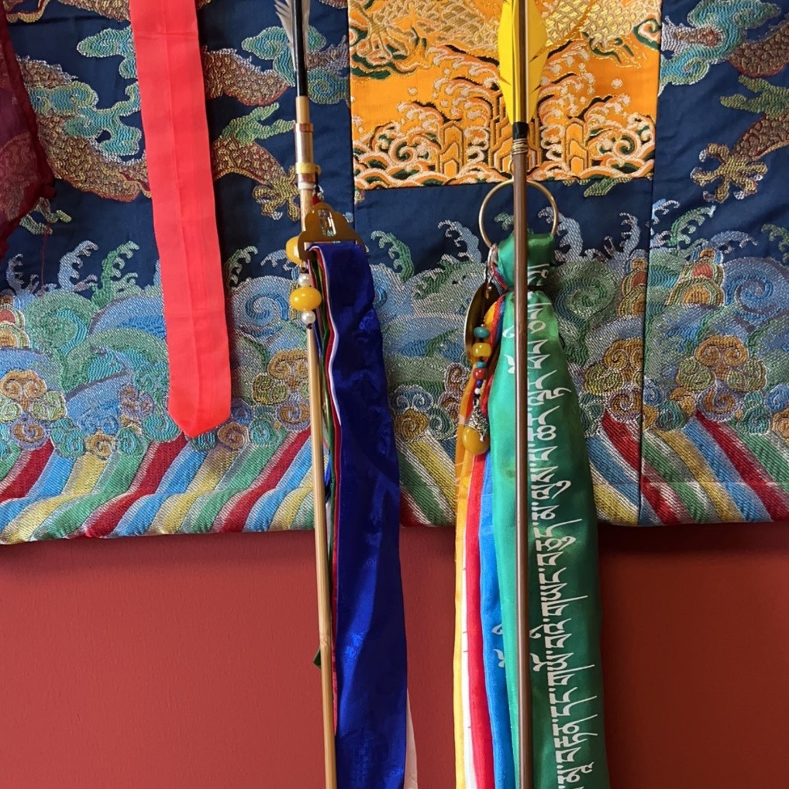 Red Vaisravana Wealth Prosperity and Longevity Invoking Arrow
